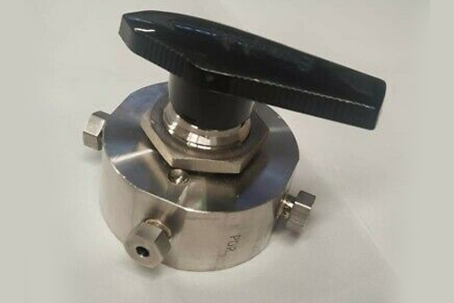 Stainless steel 316, 4-way ball valve